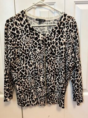 Cable & Gauge Leopard-Print Button Cardigan in Black and Cream